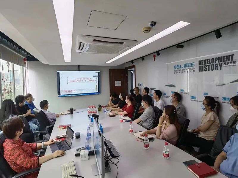   Royal�ʼ�88���������徲��ѵ��Ƭ